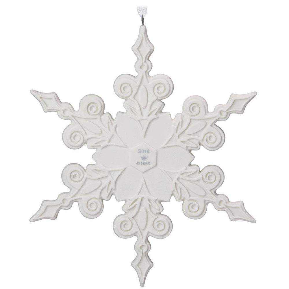 Porcelain Snowflake Christmas Ornament H8033