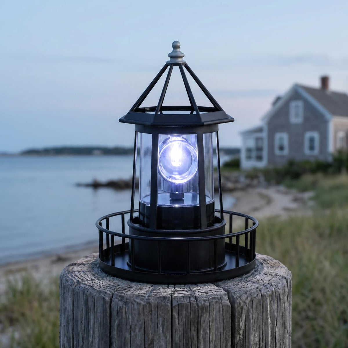 Solar Revolving Lighthouse Light S88205