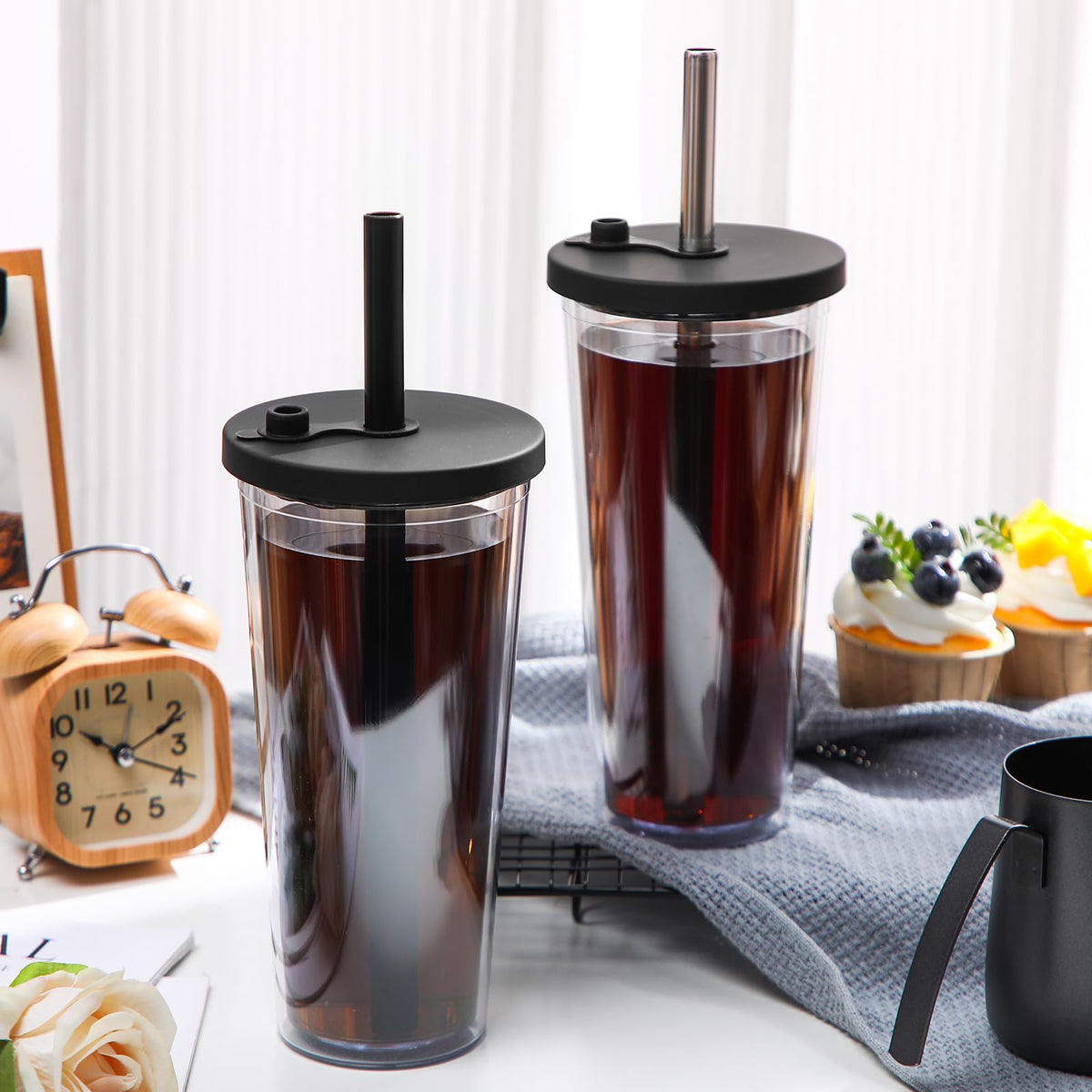 2 Pack 24 oz Clear Plastic Insulated Tumblers with Lids and Straws W301