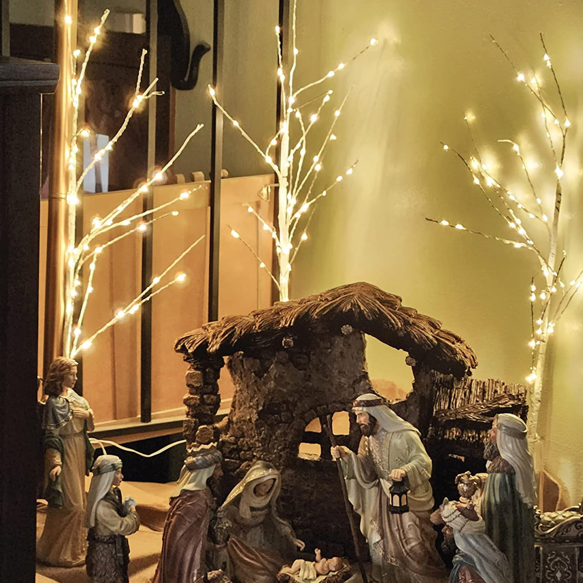 Lighted Birch White Tree Branches 33IN 180LED with Timer C626